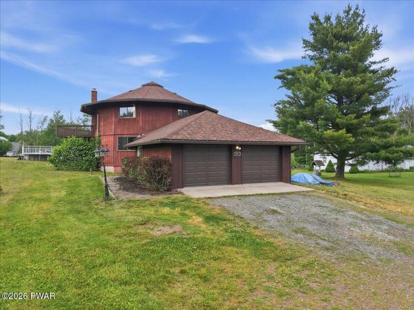 1427 Beach Lake Highway , Beach Lake, PA 18405