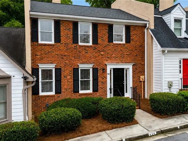 935 Lenox Hill Court NE, Atlanta, GA 30324