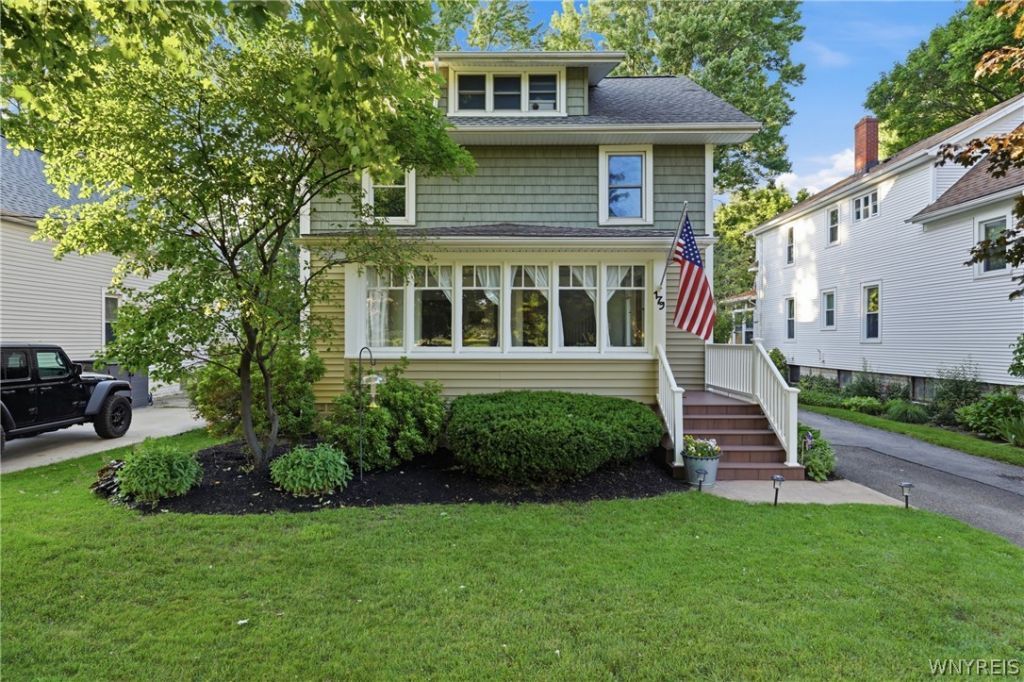 179 Maple Avenue, Hamburg, NY 14075 Main Photo