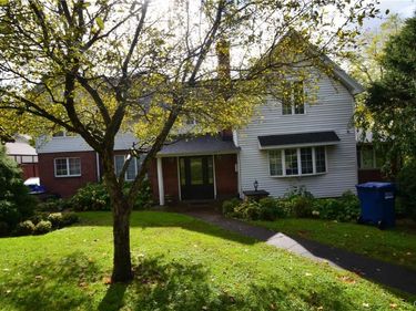 210 Lincoln Park Drive , Syracuse, NY 13203
