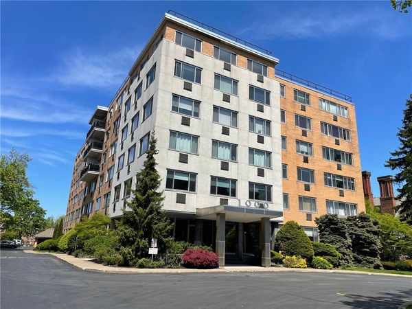 1000 East Avenue , Unit UN507, Rochester, NY 14607
