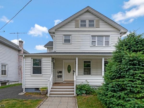 5 3Rd St, Raritan, NJ 08869