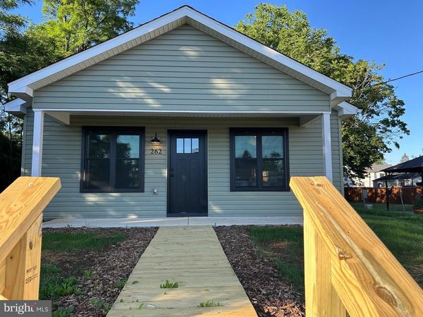 262 E MCKINLEY STREET , CHAMBERSBURG, PA 17201