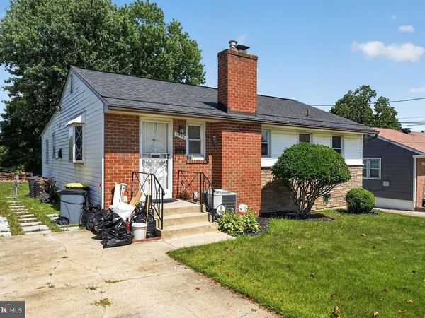 6509 PARKWAY COURT , HYATTSVILLE, MD 20782