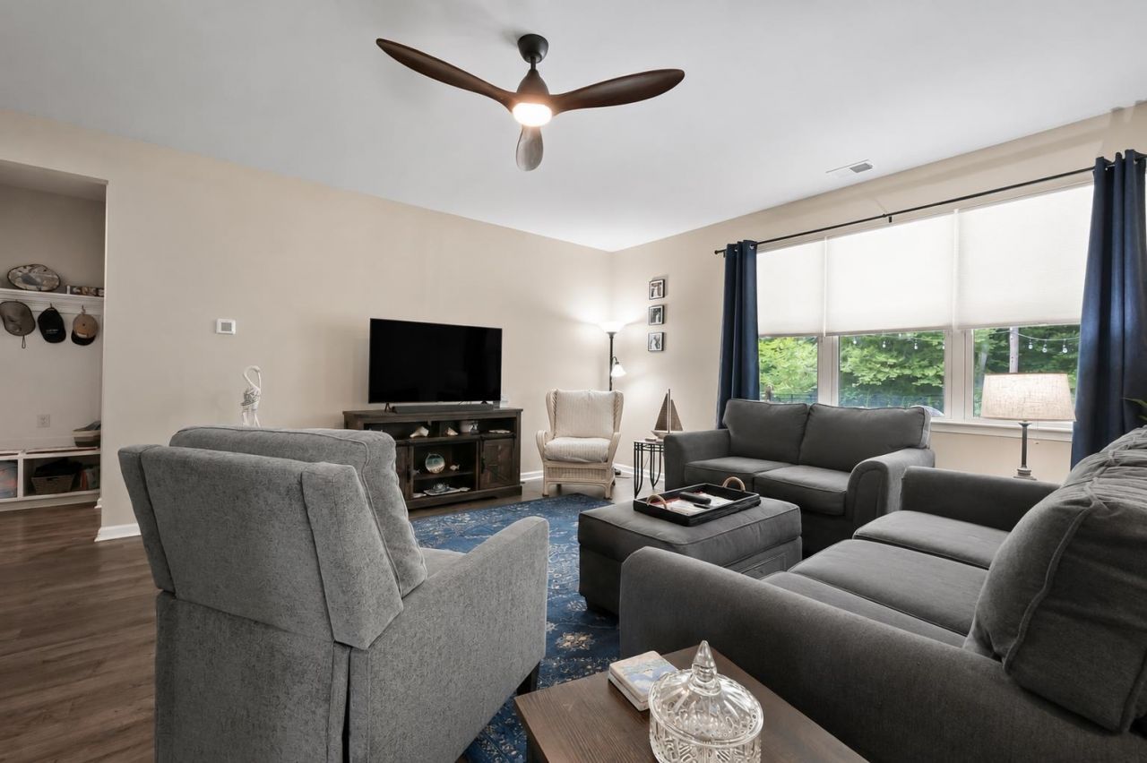 219 Castaway Key Dr. Photo 11