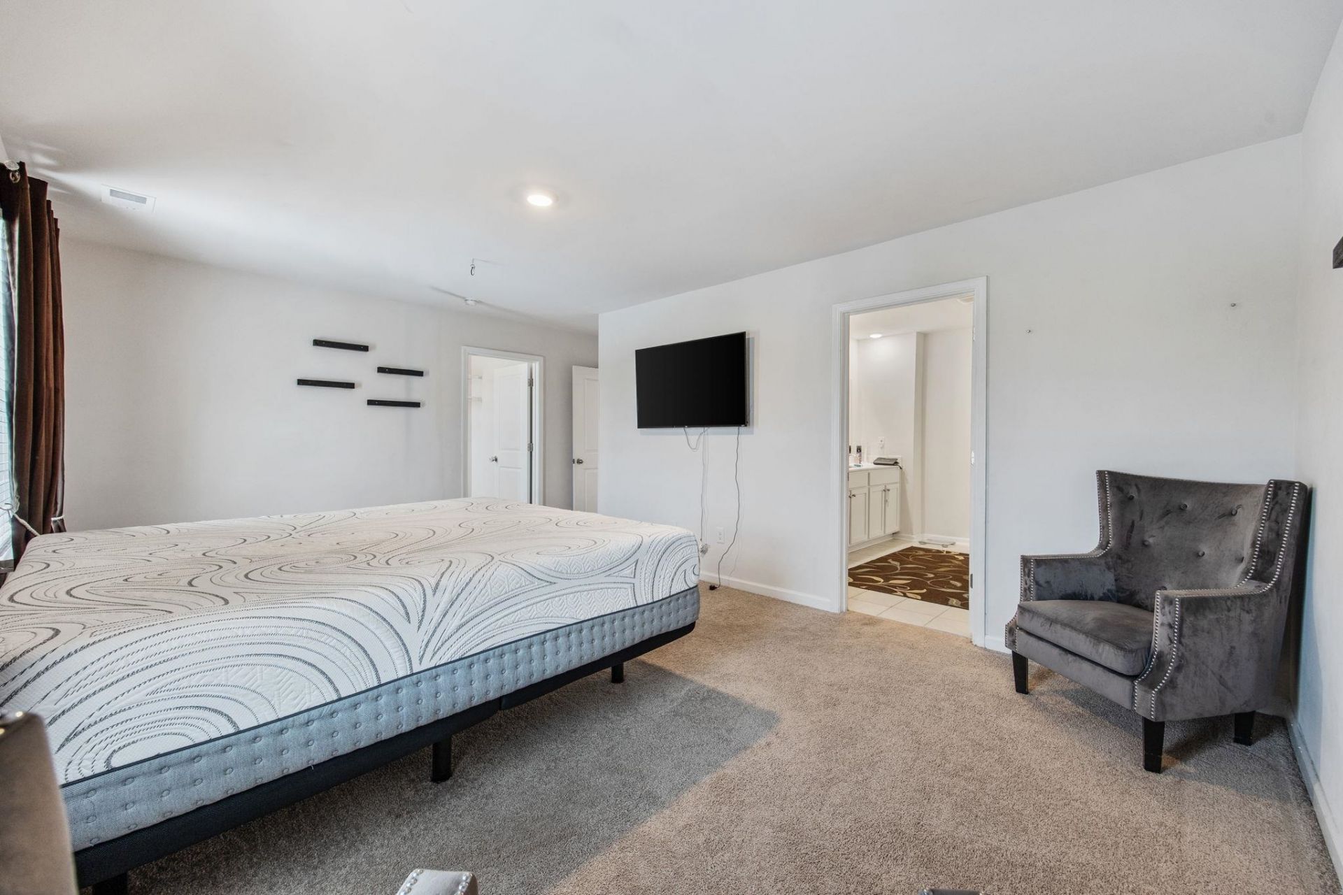 203 Marauder Dr.  Photo 12