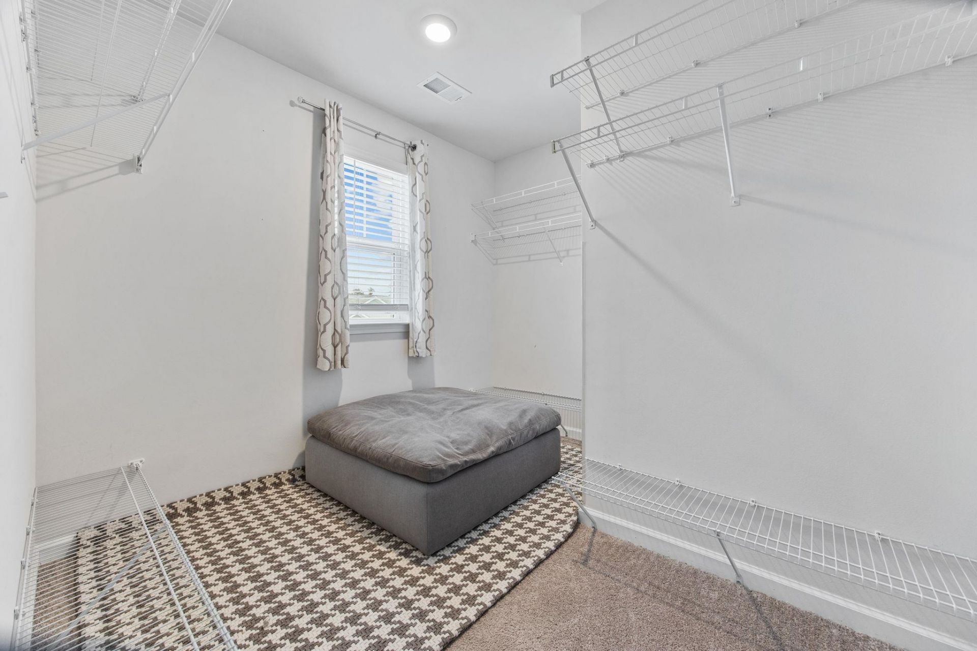 203 Marauder Dr.  Photo 16