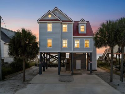 324 South Waccamaw Dr. , Murrells Inlet, SC 29576