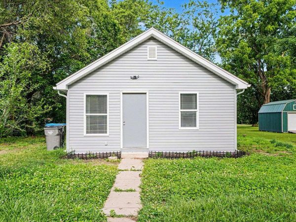 56527 Shore Avenue, Elkhart, IN 46516
