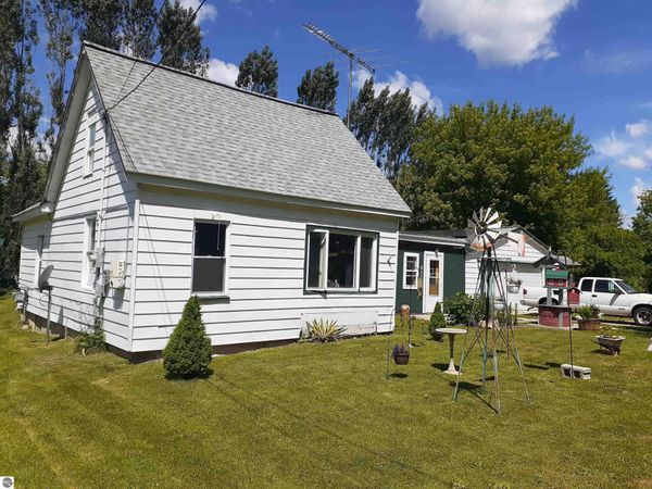 217 Clyde Street, Omer, MI 48749