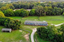 434 Tombfield Road  photo 4