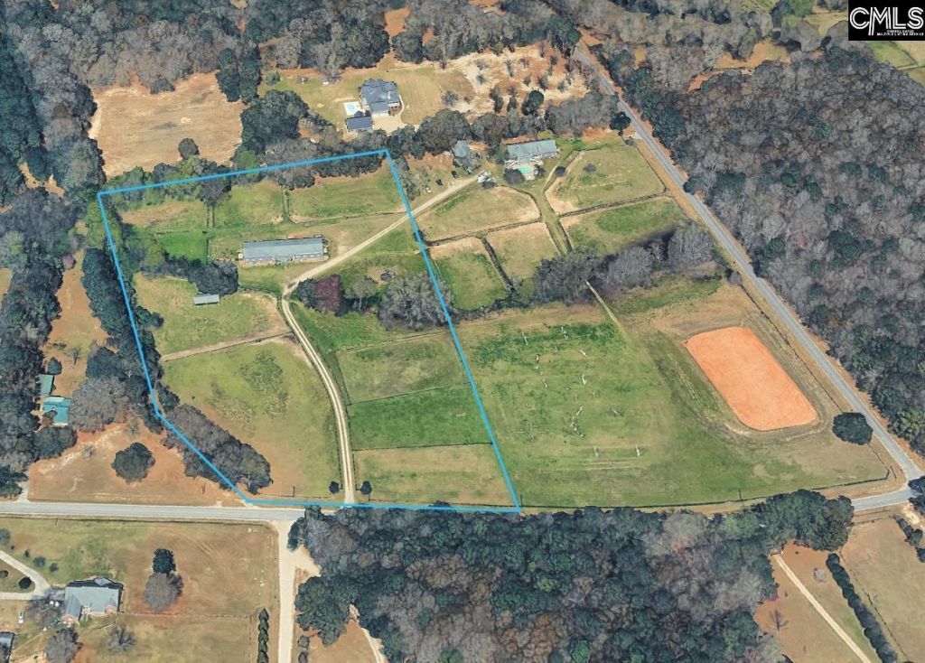 434 Tombfield Road  Photo 9