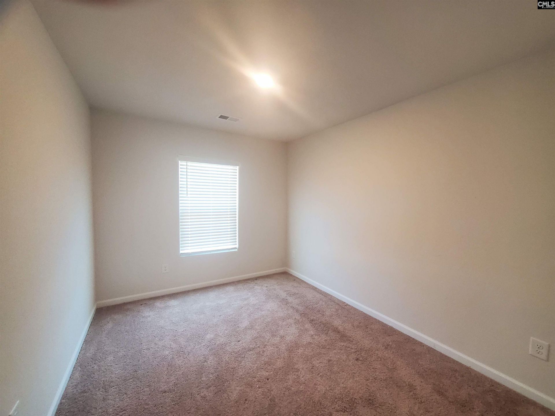 212 Sundew Road  Photo 16