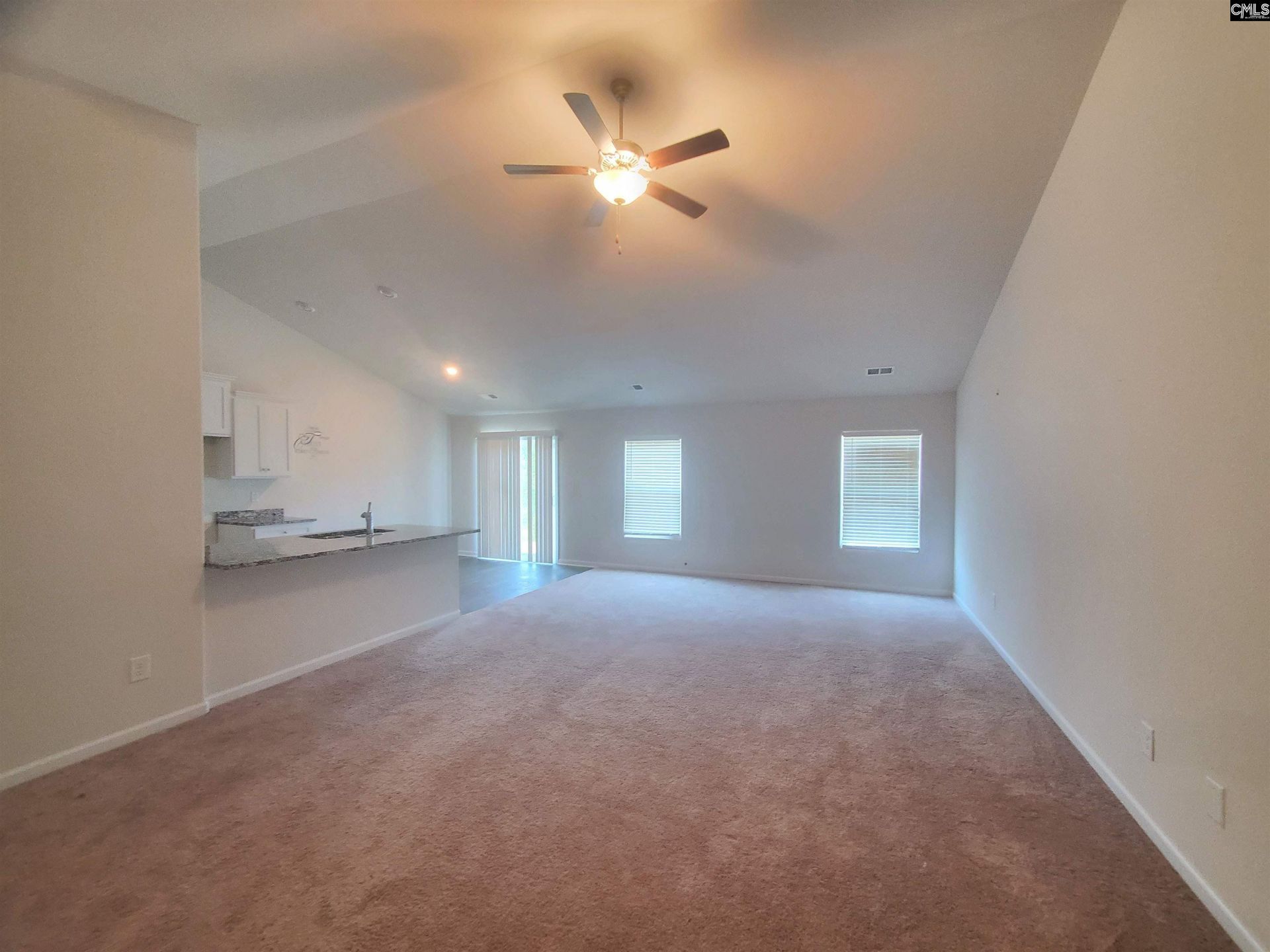 212 Sundew Road  Photo 6
