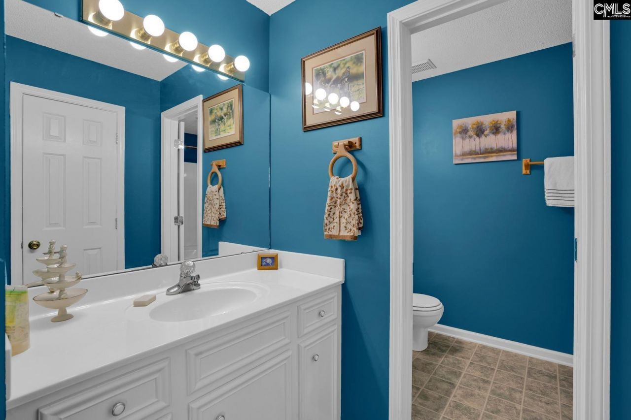 109 Kyzer Road  Photo 22