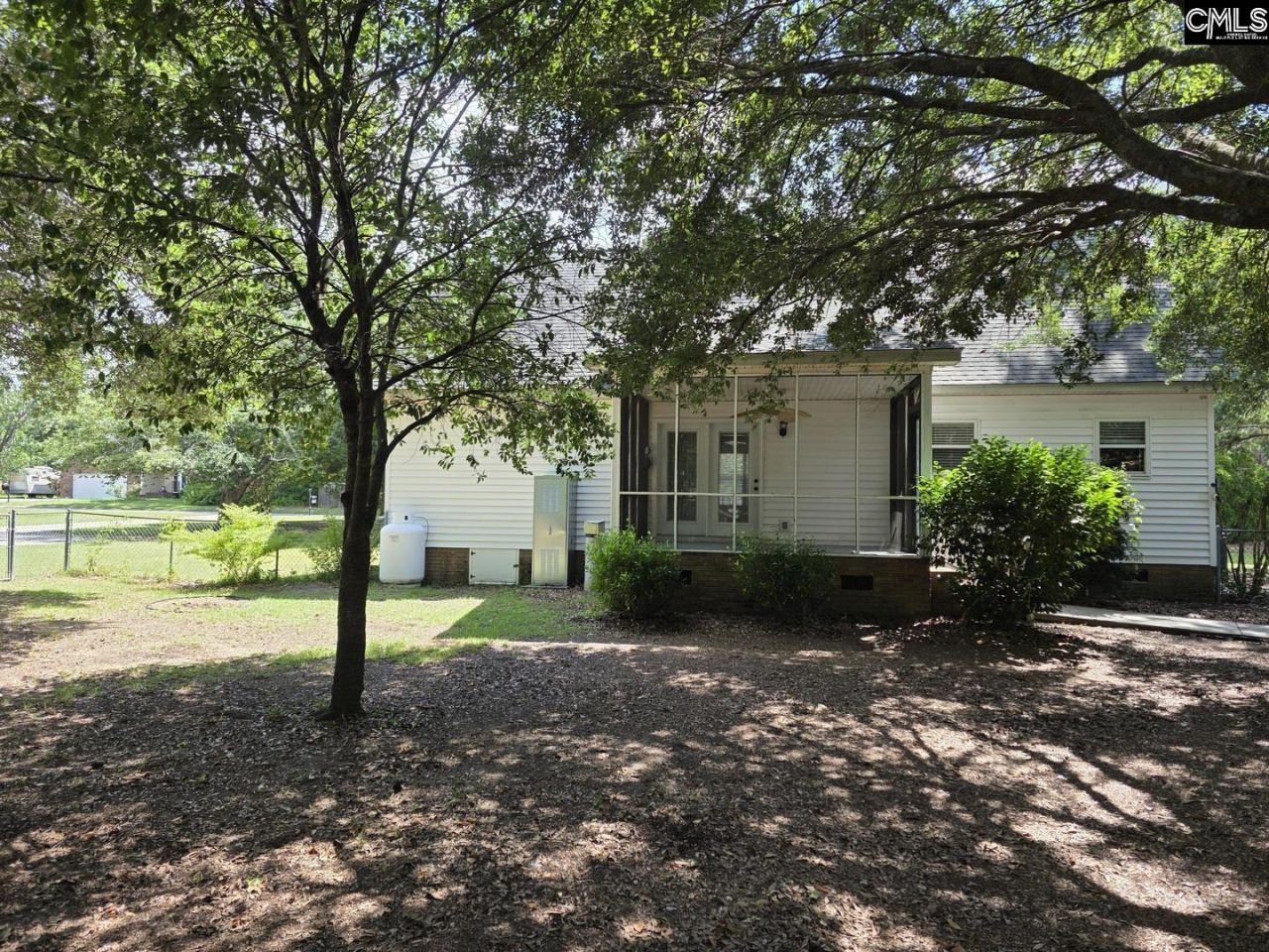 109 Kyzer Road  Photo 38