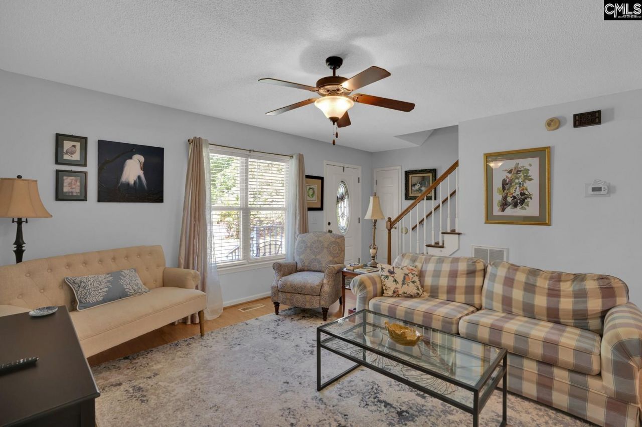 109 Kyzer Road  Photo 6