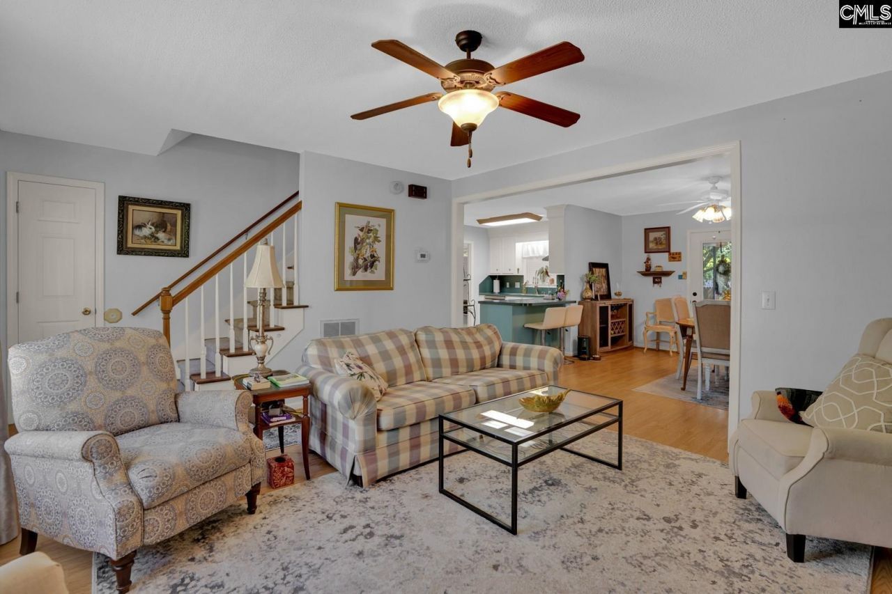 109 Kyzer Road  Photo 7