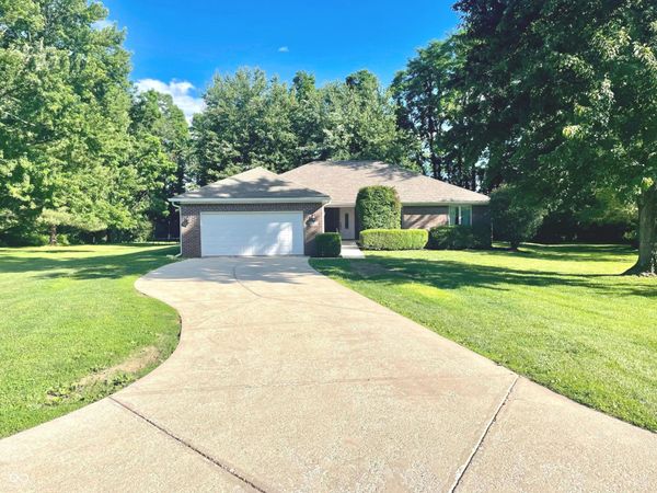 8 U Drive , Cloverdale, IN 46120