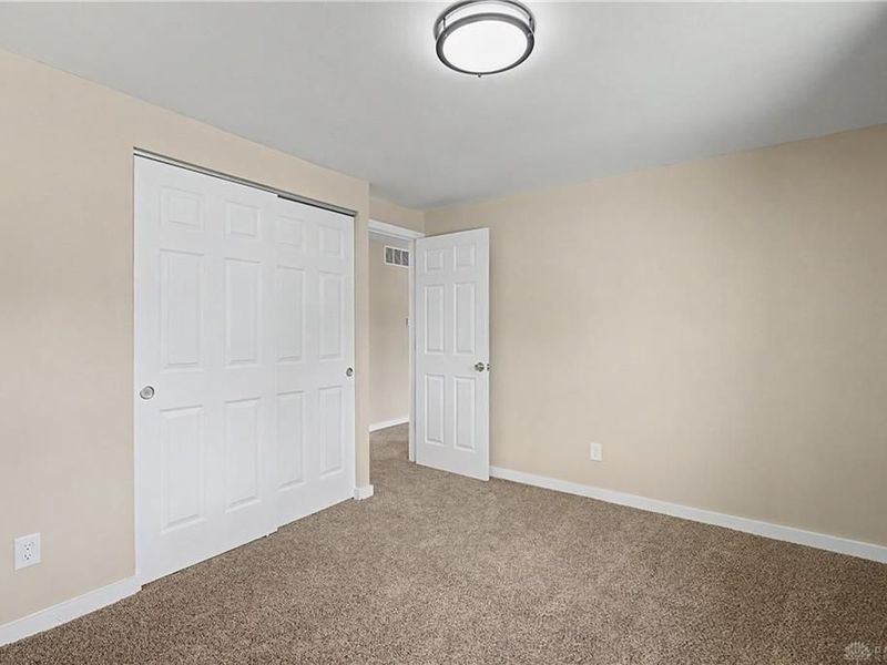 4817 Lodgeview Drive, Huber Heights, OH 45424 Photo 20