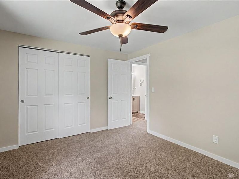 4817 Lodgeview Drive, Huber Heights, OH 45424 Photo 24
