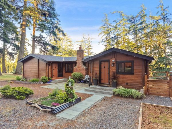 4091 Dupree Dr, Metchosin, BC V9B 1X1