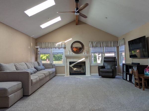 862 Louisiana Avenue, Perrysburg, OH 43551