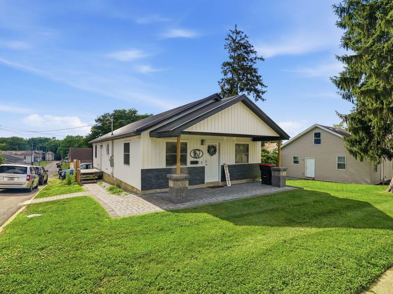 167 Pine Street , Zanesville, OH 43701 Photo 2