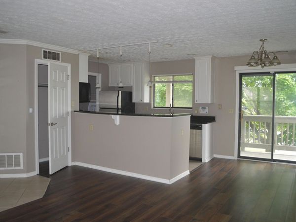 2744 Greystone Drive , Unit D, Columbus, OH 43220