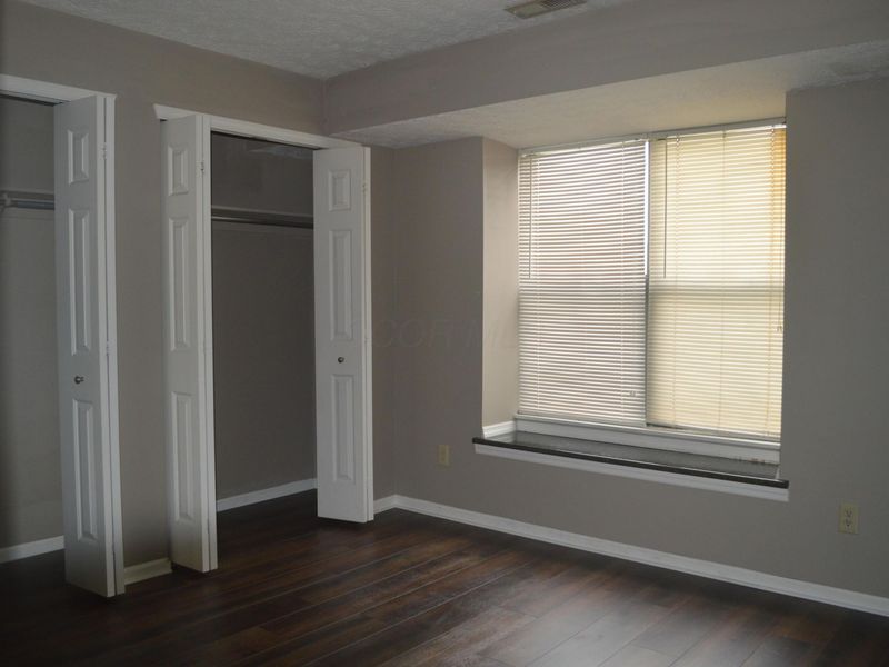 2744 Greystone Drive , Unit D, Columbus, OH 43220 Photo 8