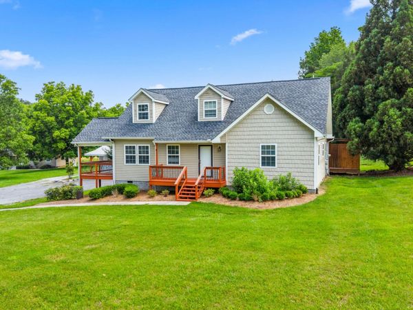 11134 London Lane , Apison, TN 37302