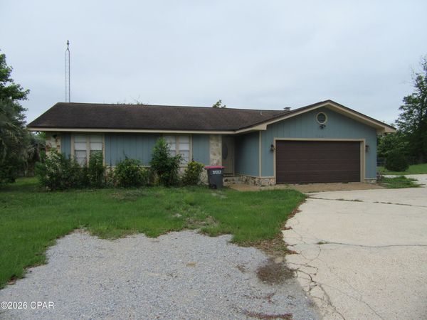8629 Deerpoint Drive , Youngstown, FL 32466