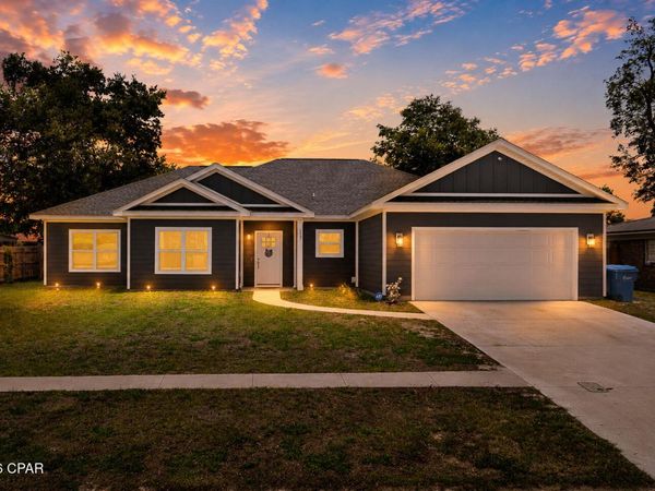 137 H L Sudduth Drive, Panama City, FL 32404