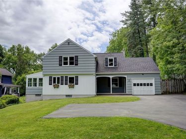 17 W Jefferson Road, Pittsford, NY 14534