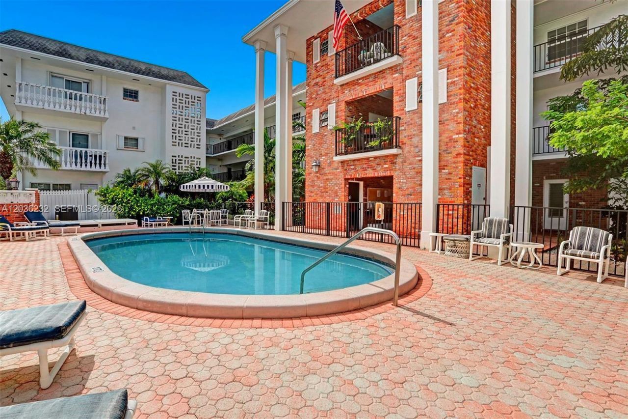 2500 NE 9th St , Unit 111, Fort Lauderdale, FL 33304 Photo