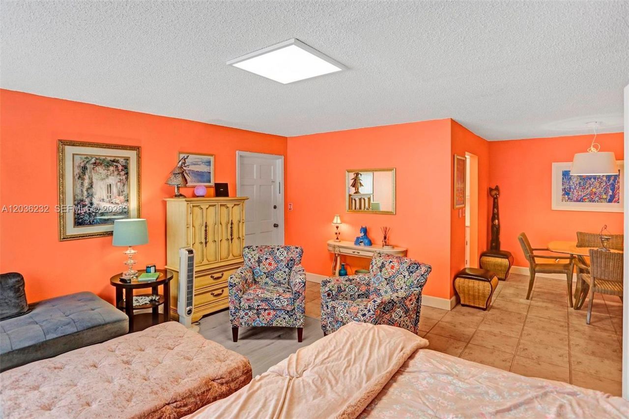 2500 NE 9th St , Unit 111, Fort Lauderdale, FL 33304 Photo