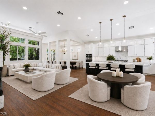 475 Indigo Springs Street, Henderson, NV 89014