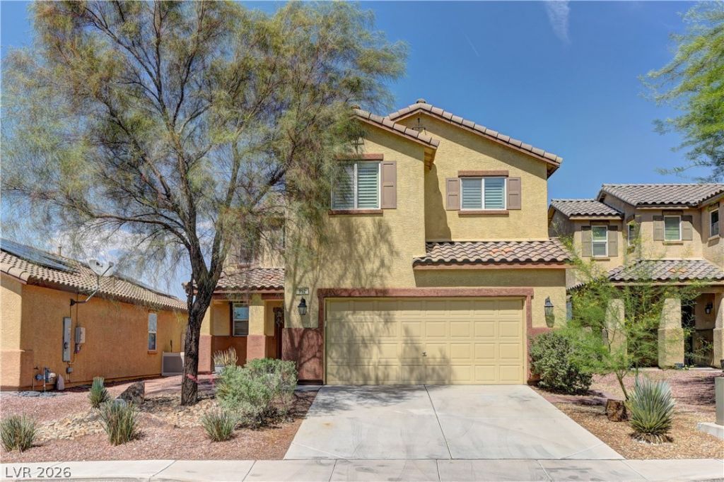 952 Crescent Falls Street , Henderson, NV 89011