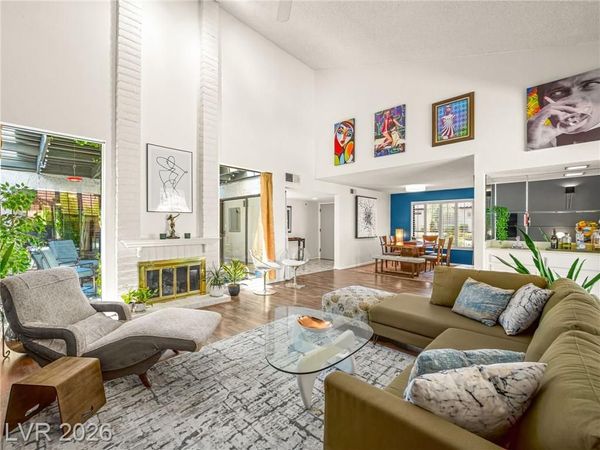 2828 San Lago Court, Las Vegas, NV 89121
