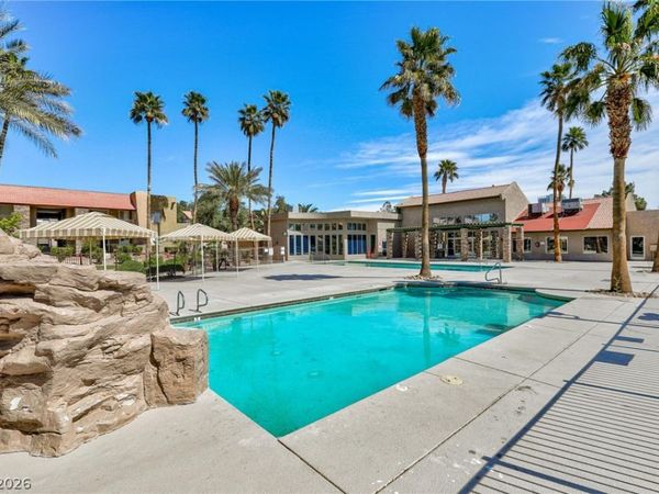 5240 Indian River Drive , Unit 272, Las Vegas, NV 89103