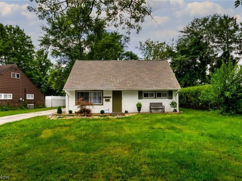 2379 Clyde Street, Poland, OH 44514 Photo 1
