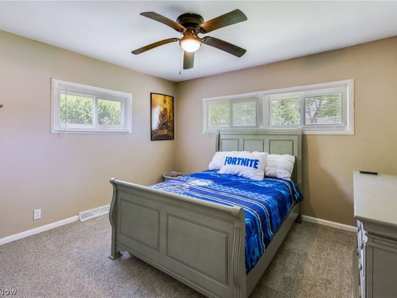 2379 Clyde Street, Poland, OH 44514 Photo 11