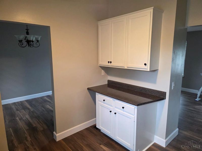 5572 Creekwood Circle, West Chester, OH 45069 Photo 5
