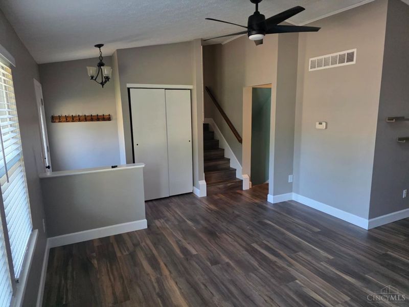 5572 Creekwood Circle, West Chester, OH 45069 Photo 8