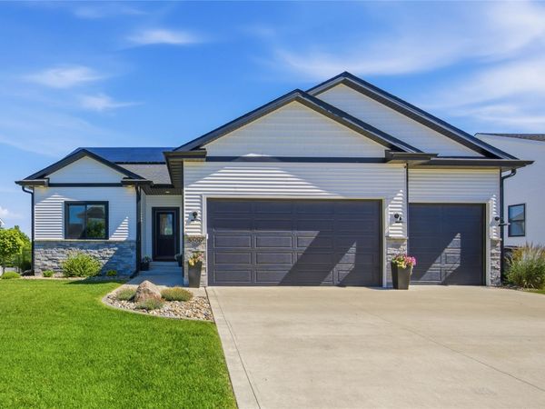 5506 NW 17th Street , Ankeny, IA 50023