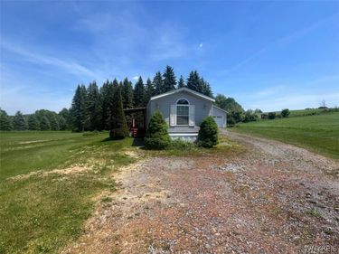 420 Prior Road, Clayville, NY 13322