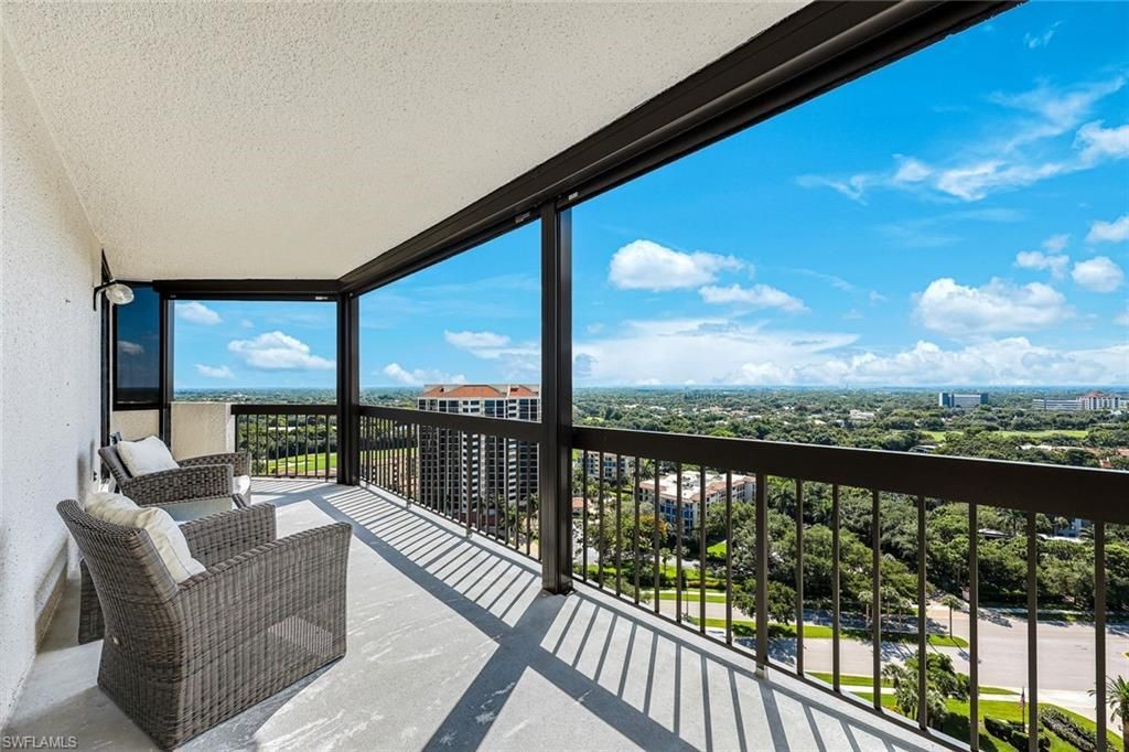 6001 Pelican Bay Blvd, Unit F, Naples, FL 34108 Photo