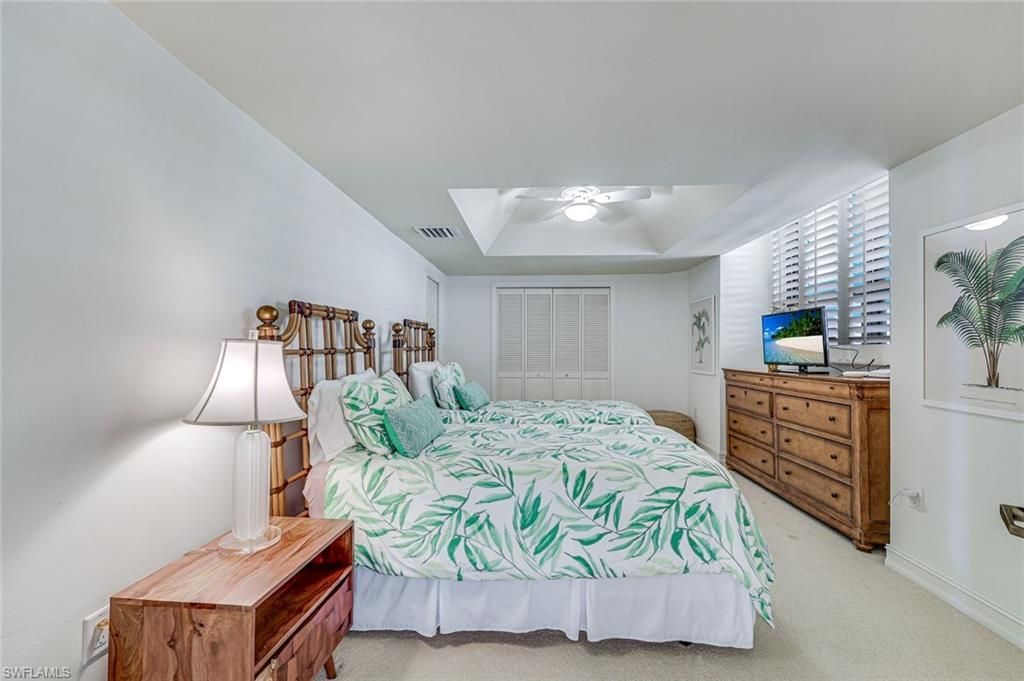 6001 Pelican Bay Blvd, Unit F, Naples, FL 34108 Photo