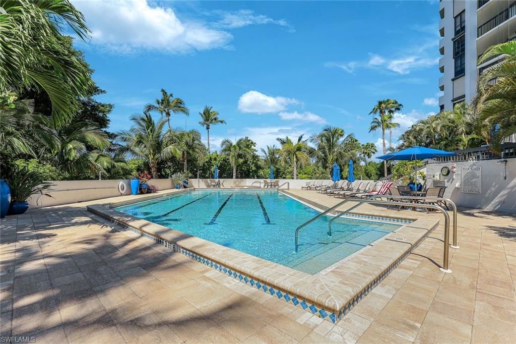 6001 Pelican Bay Blvd, Unit F, Naples, FL 34108 Photo