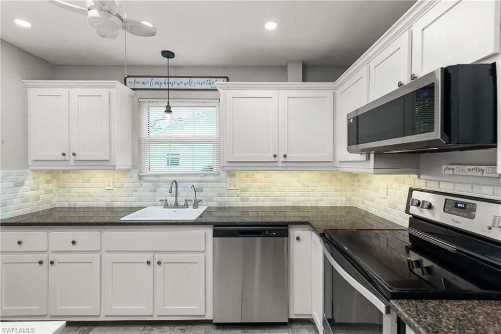 163 Bristol Ln , Unit B 201, Naples, FL 34112 Photo